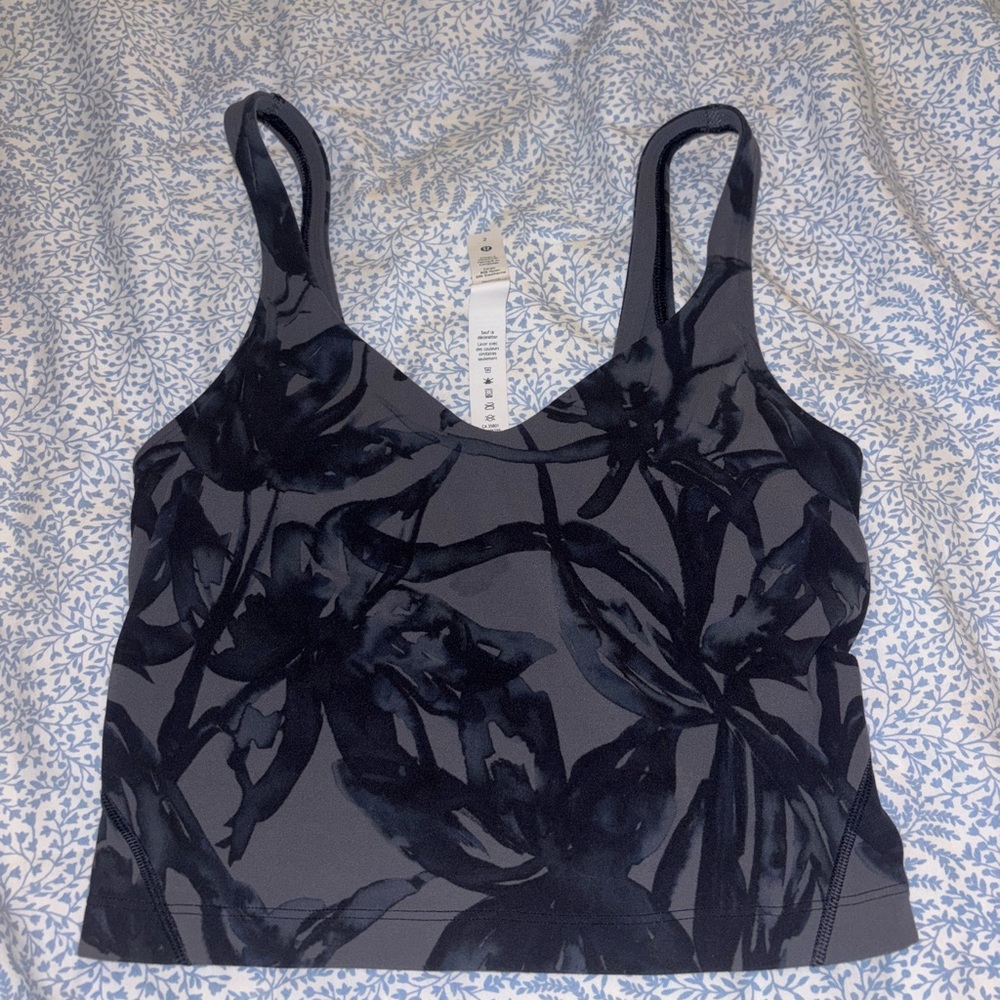 Lululemon Athletica Black and Gray Fitted Crop Tank Top